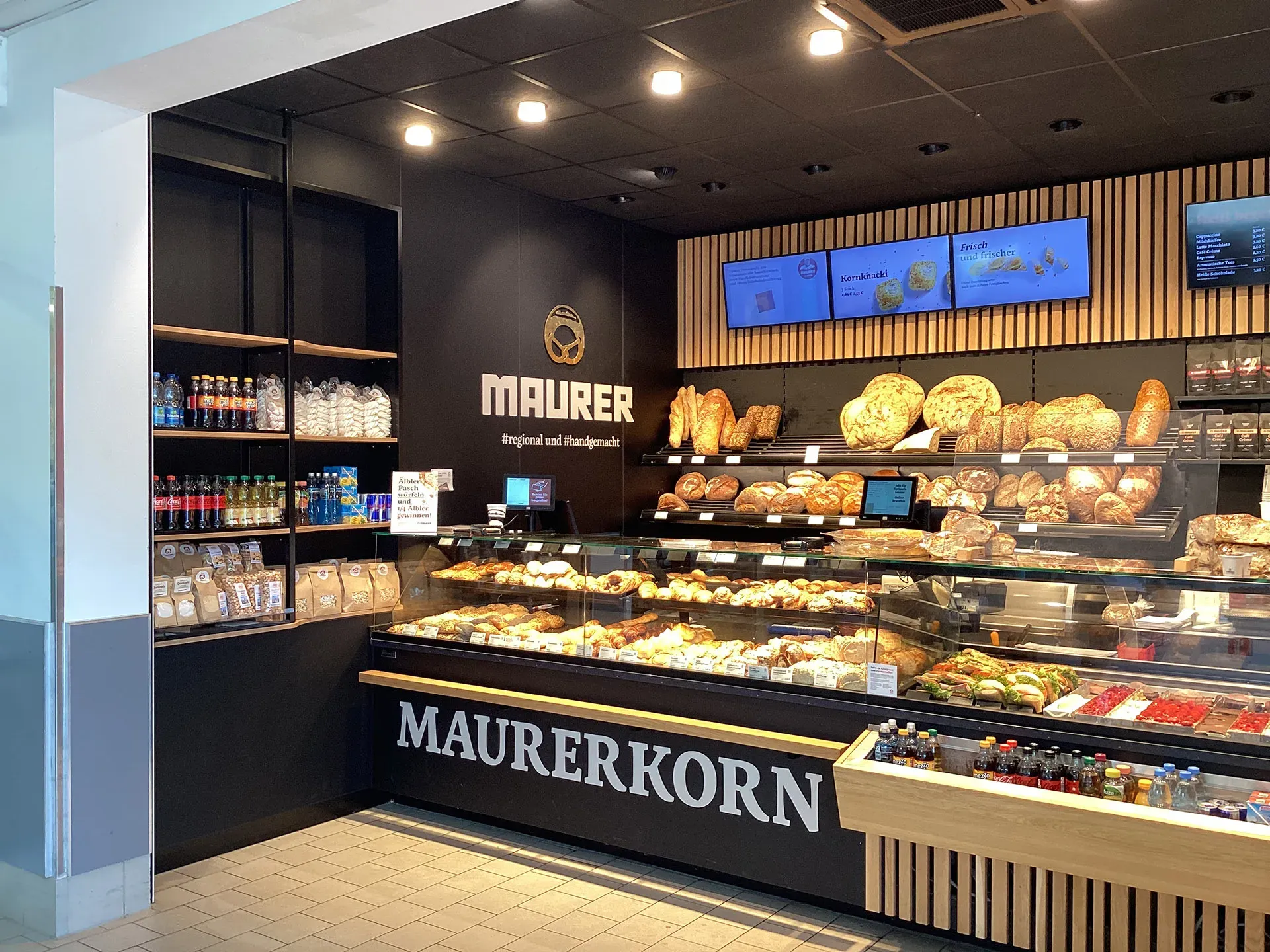 Blick in das Bäckerei-Café Waiblingen-Bittenfeld – im Netto